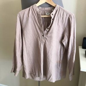 Uniqlo collarless half button flannel